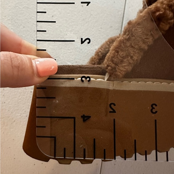 NWOB Dolce Vita Lelani Plush Flats Pecan Suede platform Mules faux fur lined 8.5 - Picture 12 of 14